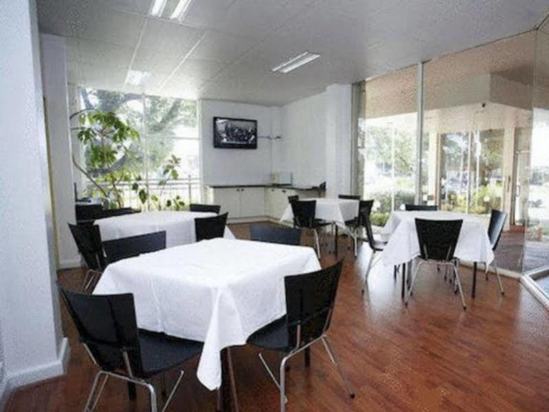 מלבורן Park Squire Motor Inn & Serviced Apartments מראה חיצוני תמונה