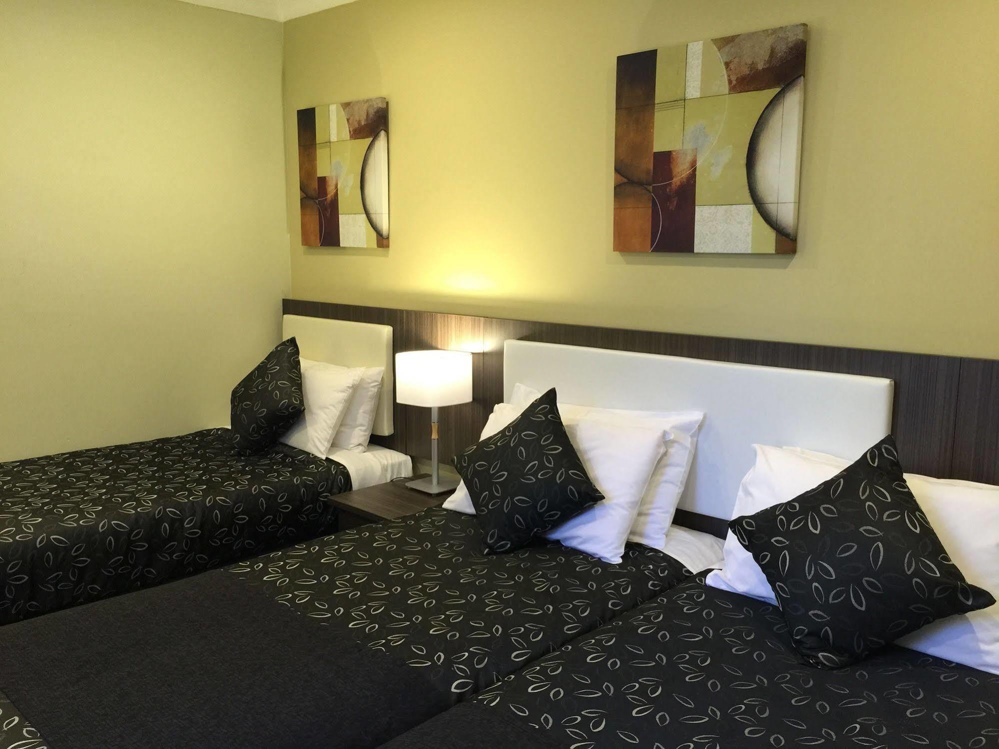 מלבורן Park Squire Motor Inn & Serviced Apartments מראה חיצוני תמונה