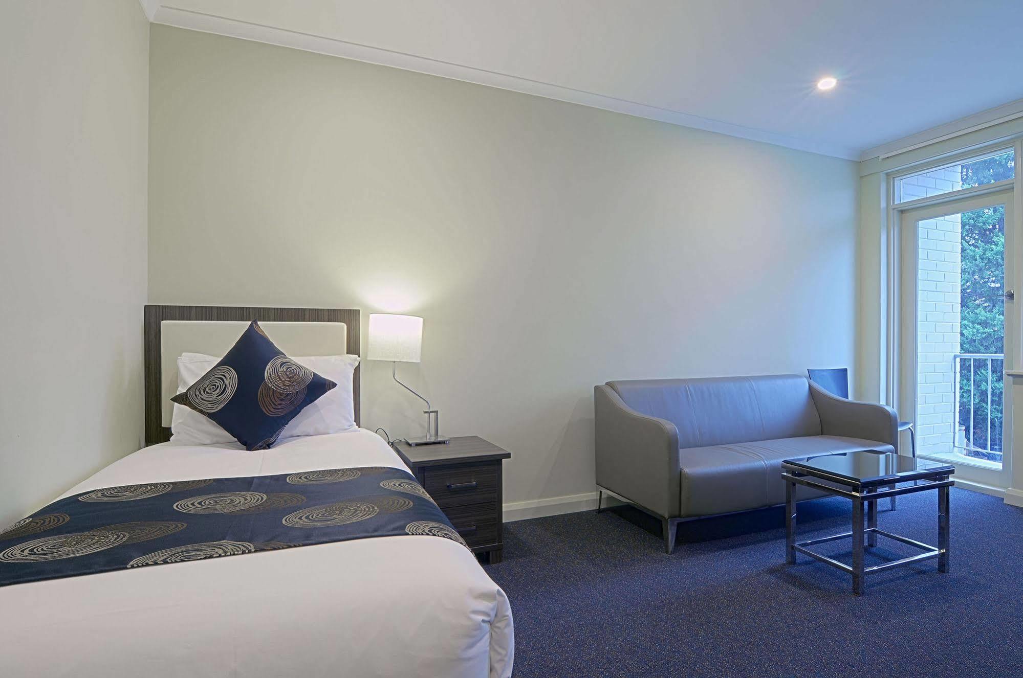 מלבורן Park Squire Motor Inn & Serviced Apartments מראה חיצוני תמונה